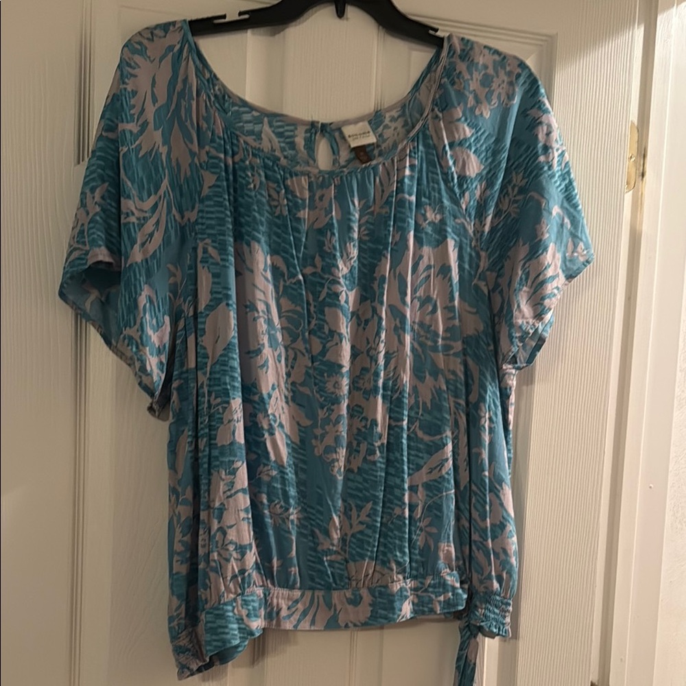 Sonoma Blue and Gray Flutter Sleeve Blouse